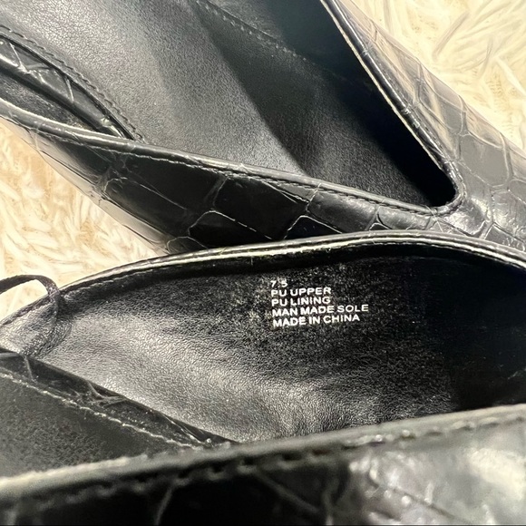 Express Pointed Toe Heels - Picture 7 of 7